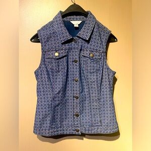 Christopher & Banks Women Sleeveless Blue Vest Size Large